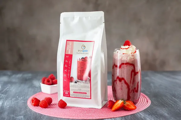 Kırmızı Orman Meyveli Frappe